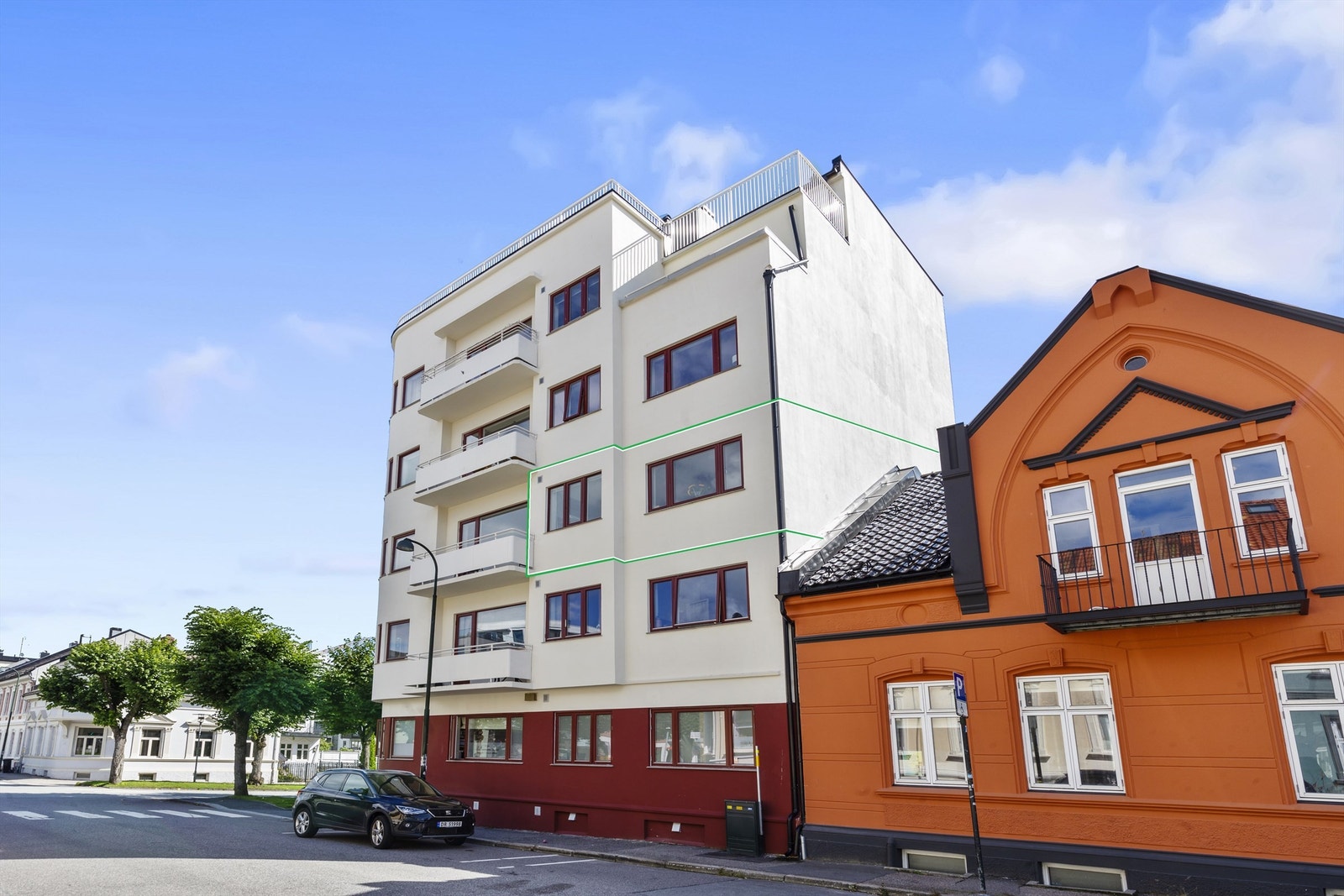 Velkommen til Kongens gate 30! Tilbaketrukket leilighet mot Kongens gate og rolig bakgård Galleribilde