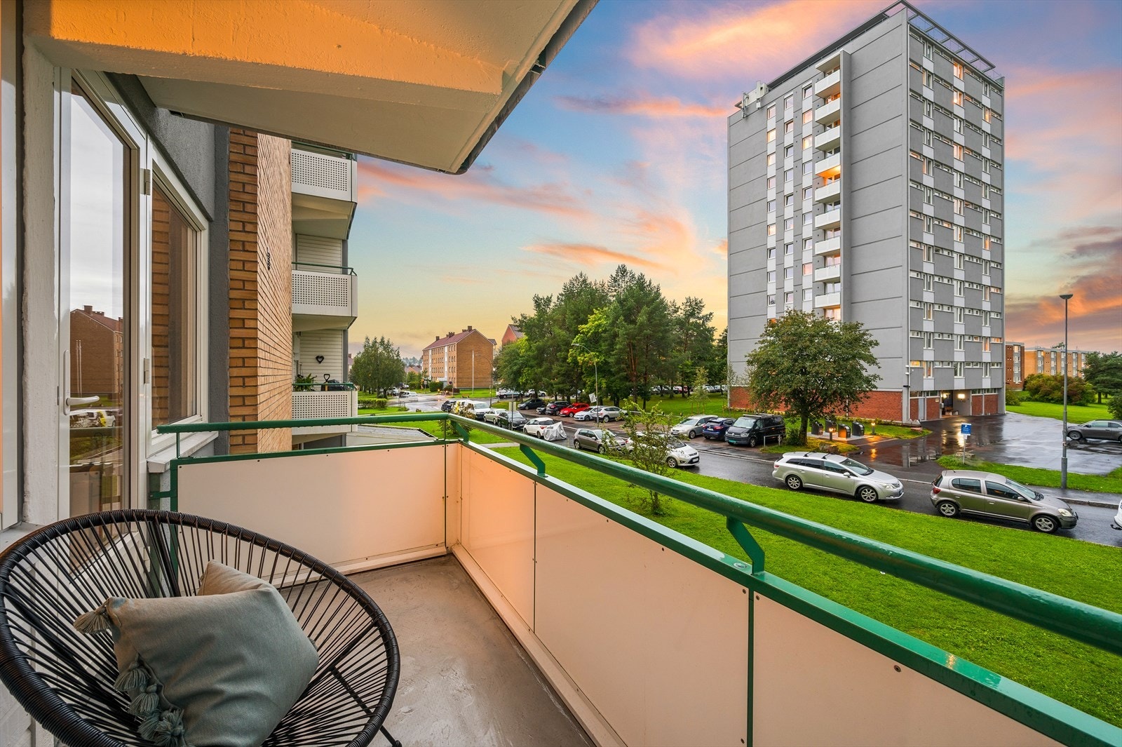 Her er det fin plass til en mindre sittegruppe Galleribilde