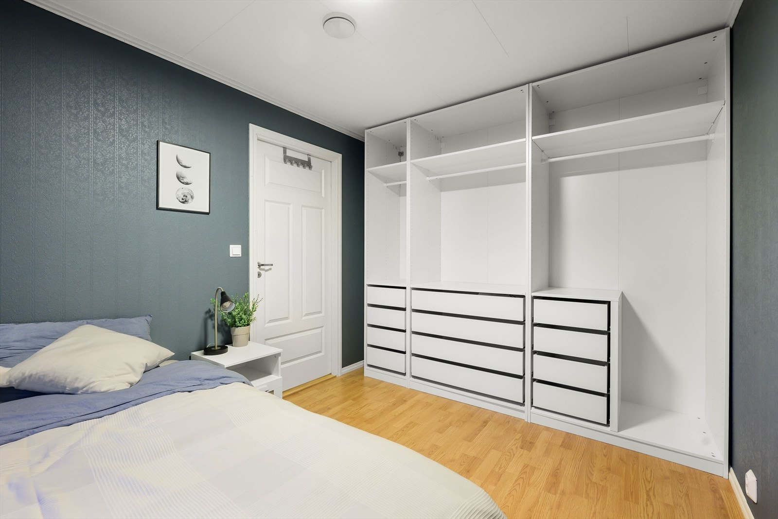 God garderobeplass Galleribilde