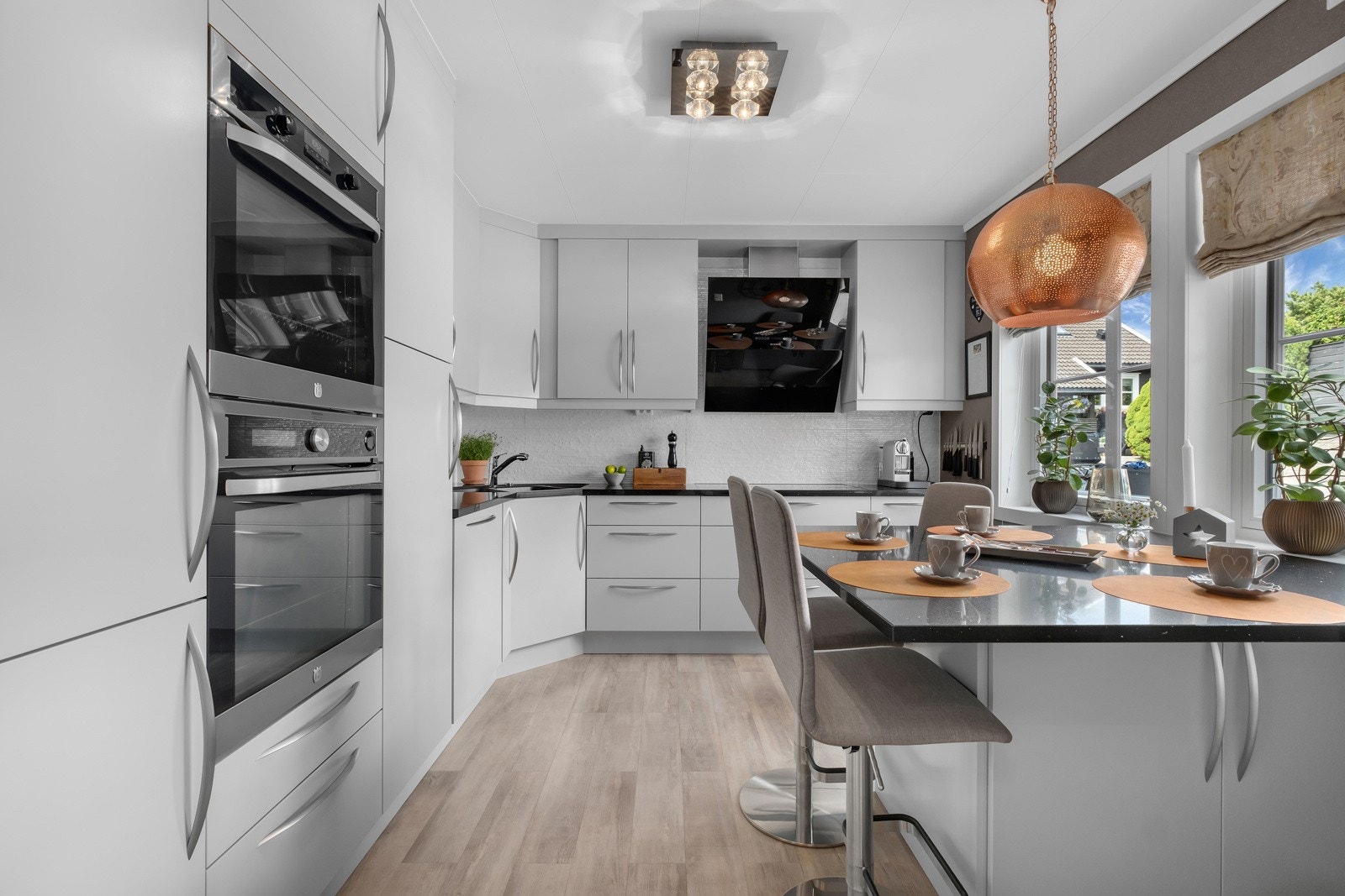 Lekkert kjøkken fra Strai. Galleribilde