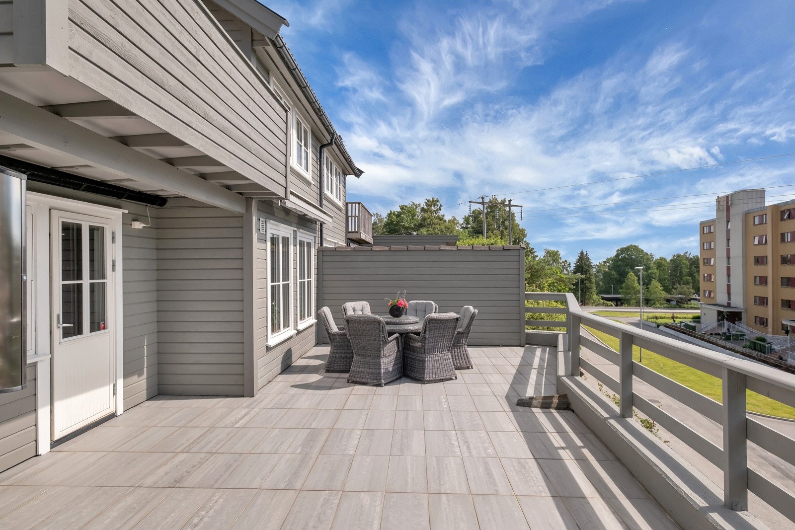 Med gode solforhold og fine uteplasser. Galleribilde