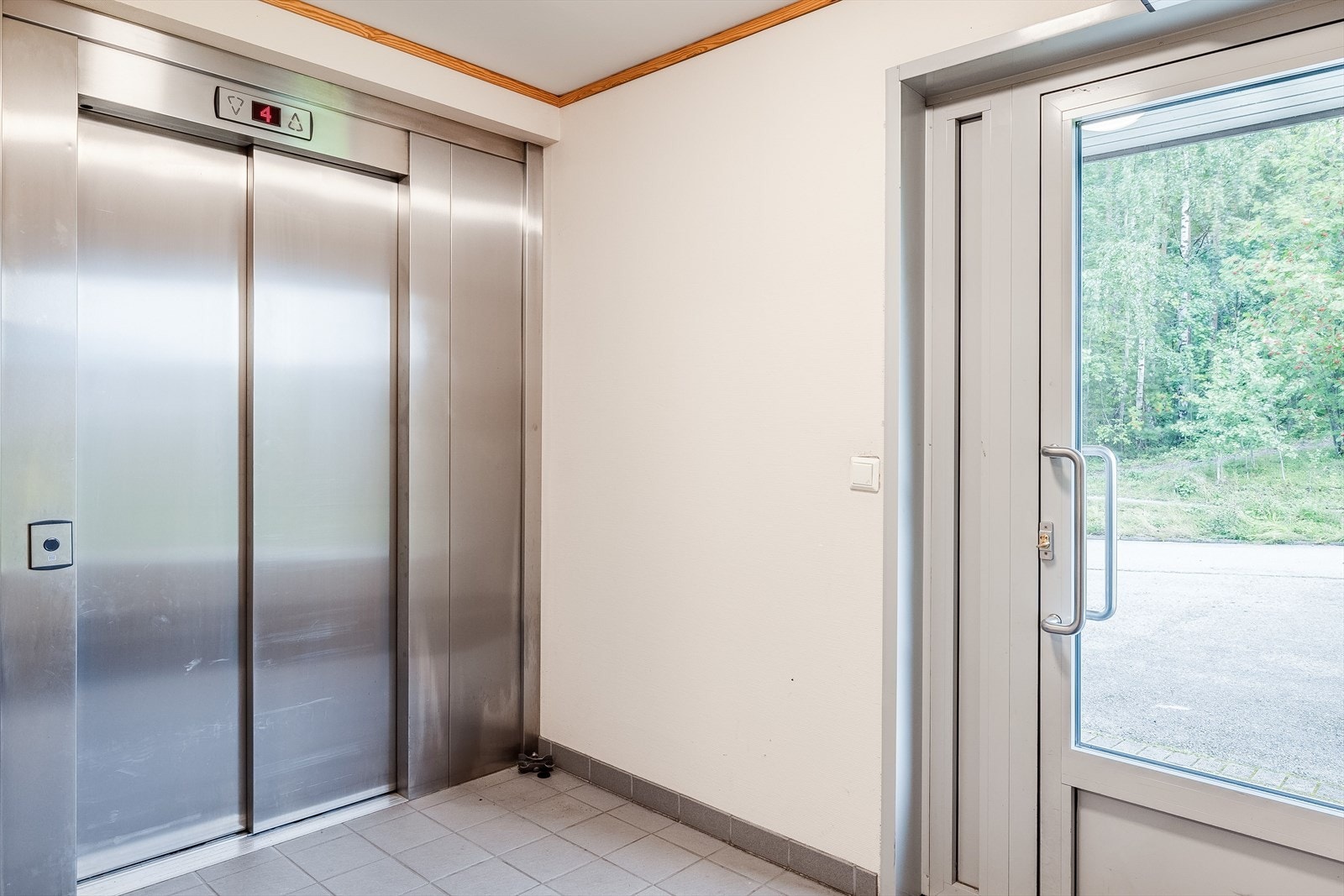I tillegg disponerer leiligheten en kjellerbod. Heis i bygget. Galleribilde