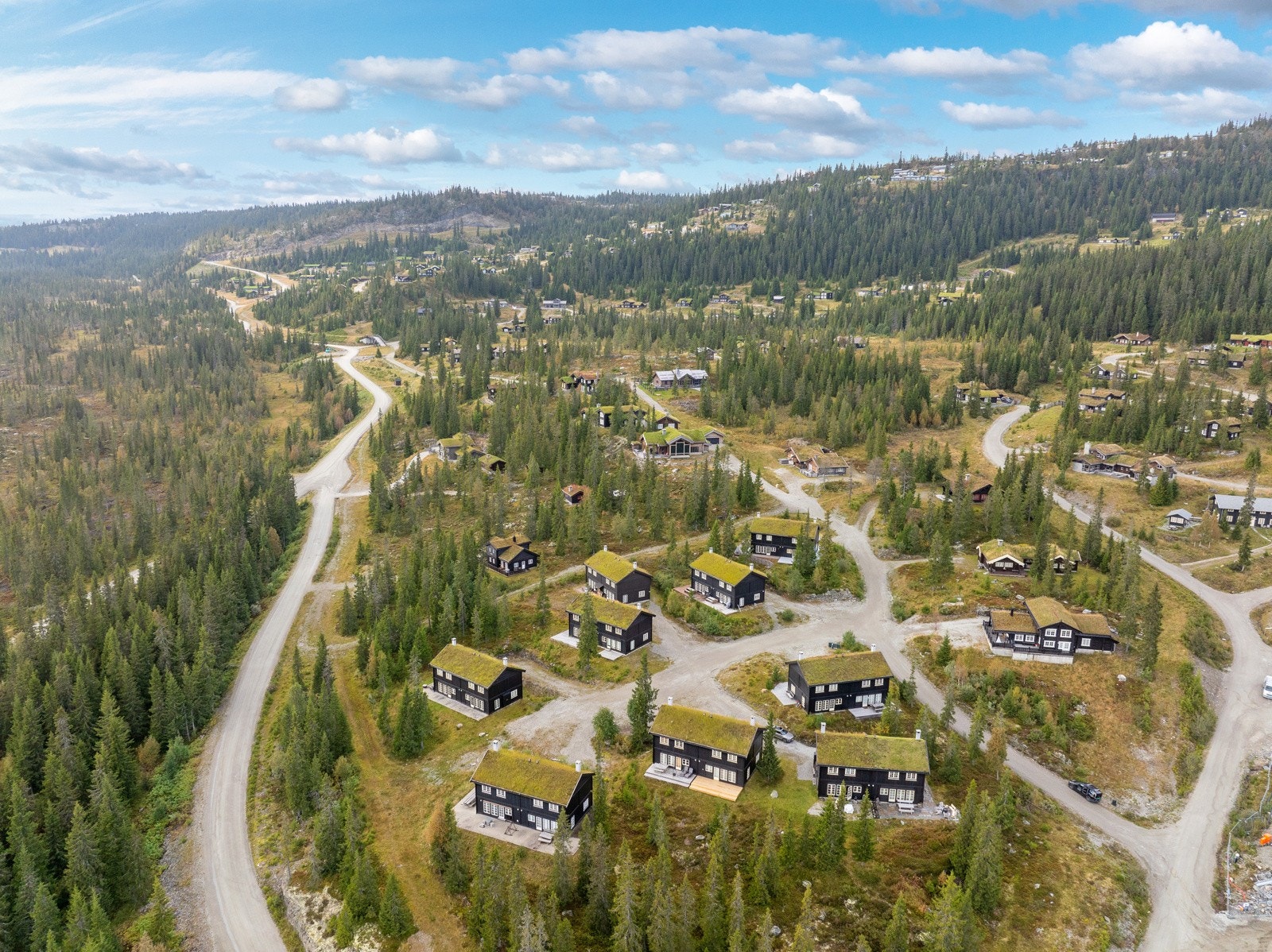 På sommerstid byr området på fine og varierte turmuligheter, enten det er til fots eller på sykkel. Galleribilde