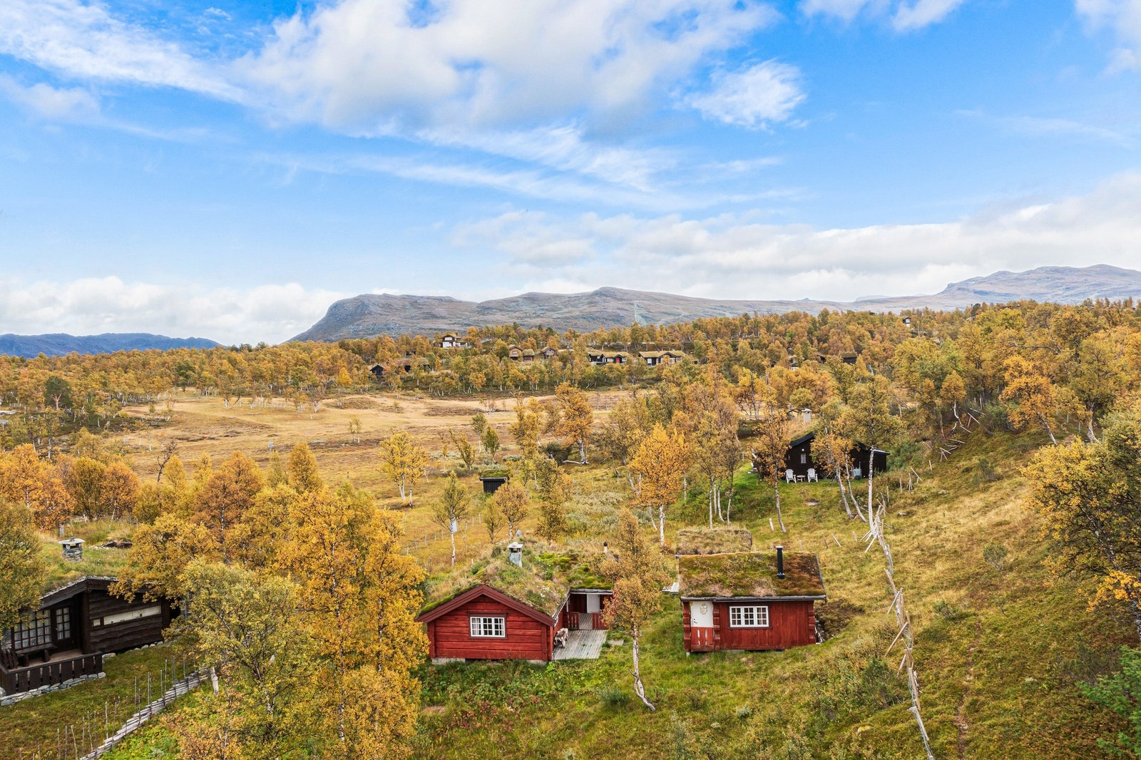 Hytta er like flott på vinter som sommer. Galleribilde