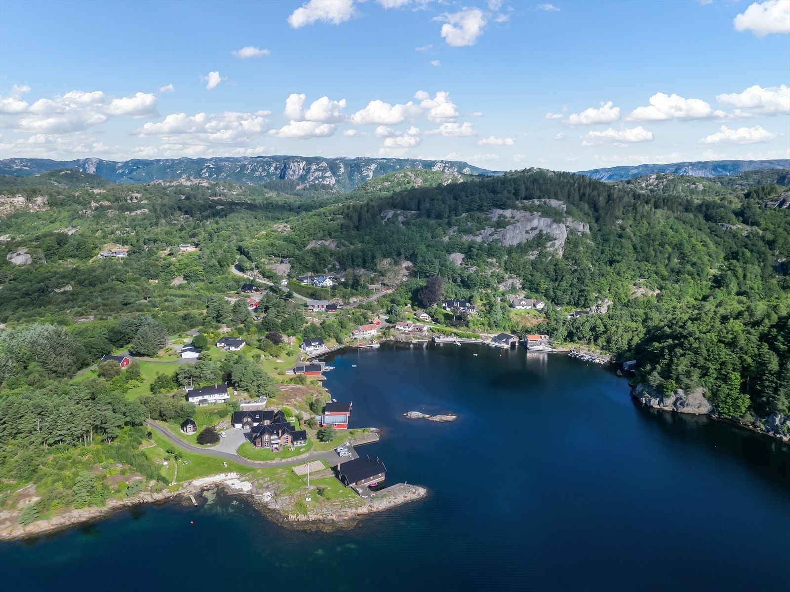 Farsund er ofte omtalt som Norge i minatyr - fra hav til hei innen korte avstander. Galleribilde