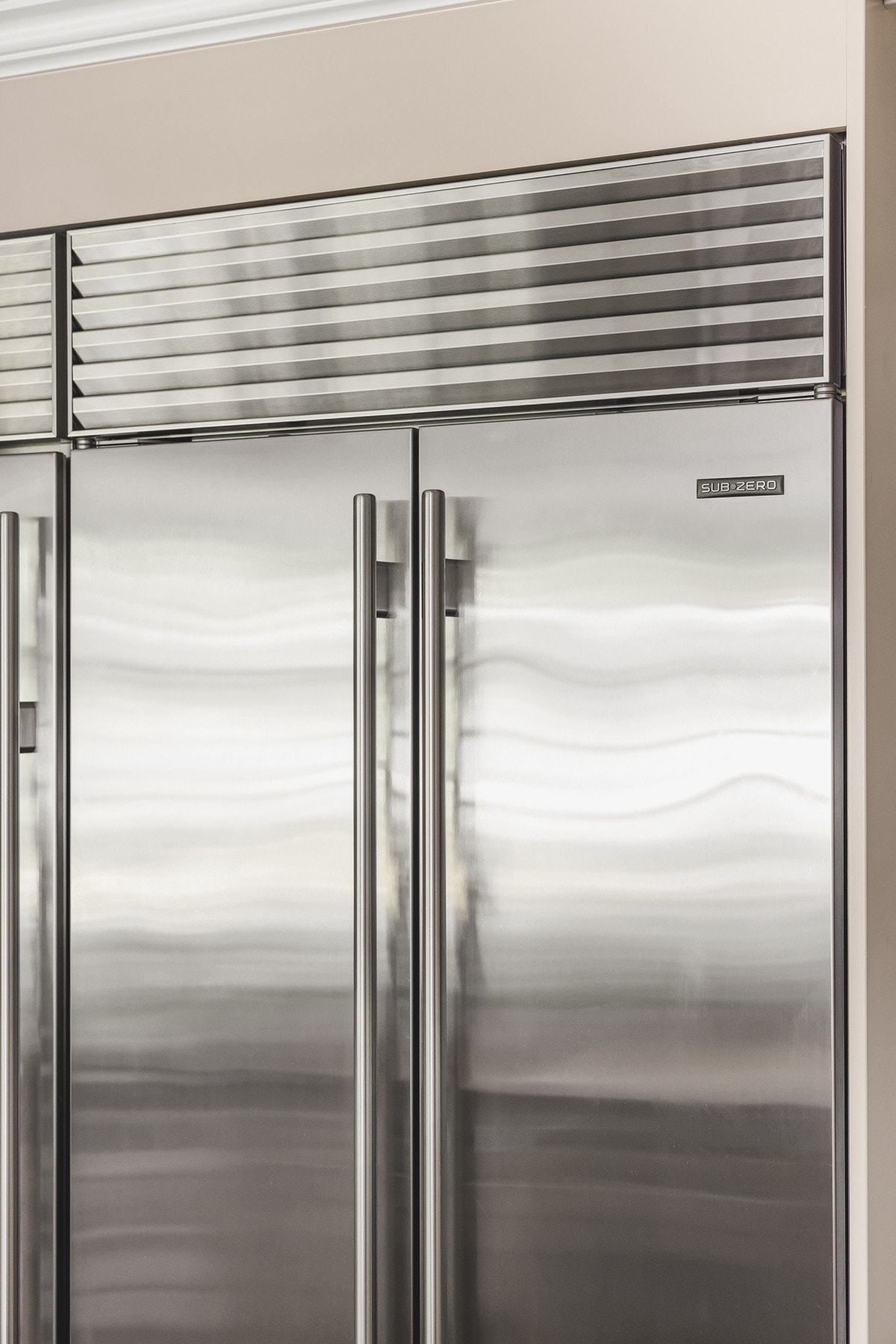Integrert kjøleskap fra kvalitetsmerket SubZero Galleribilde