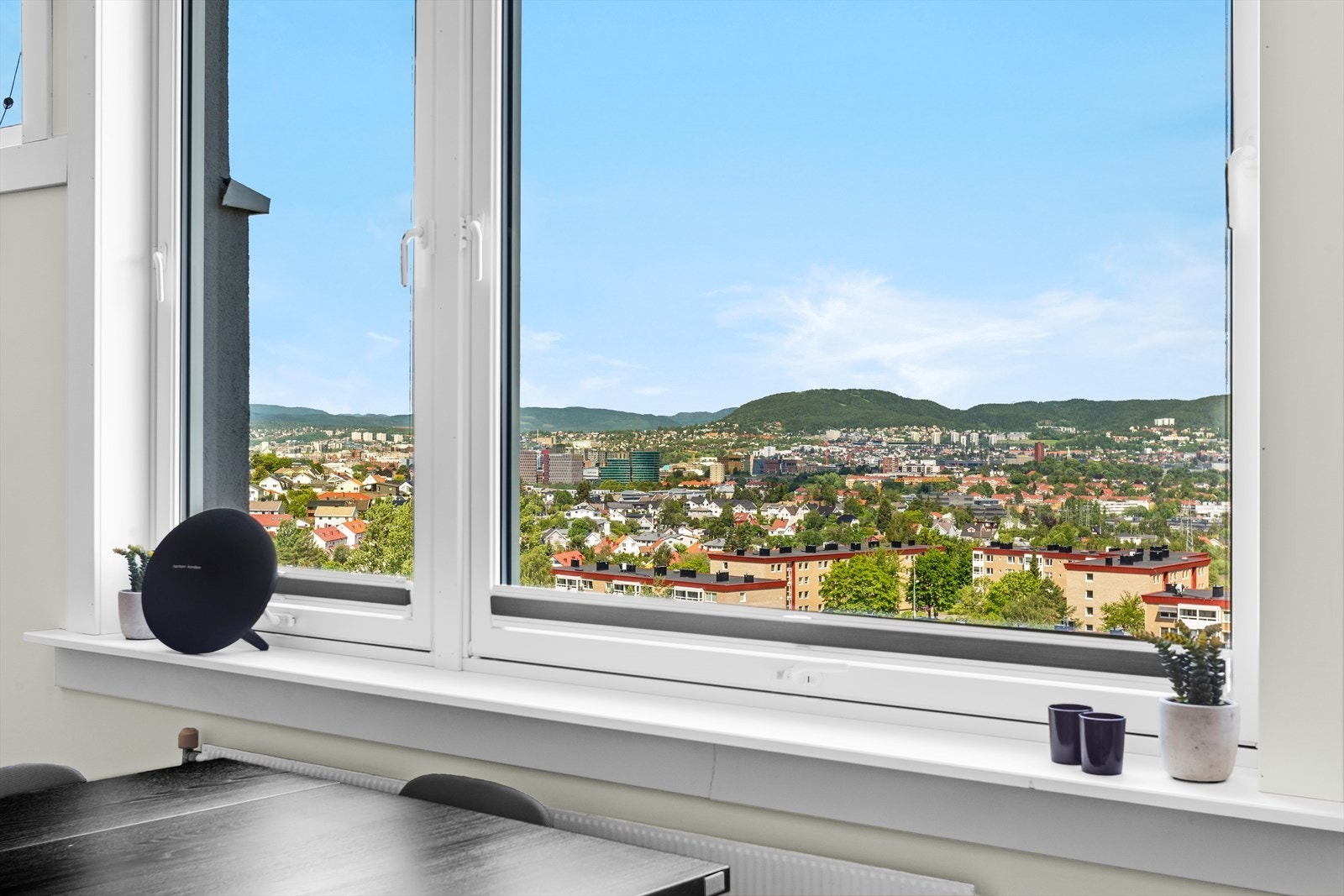 Det har blitt lagt nytt gulv i alle rom, foruten om på baderommet. Galleribilde