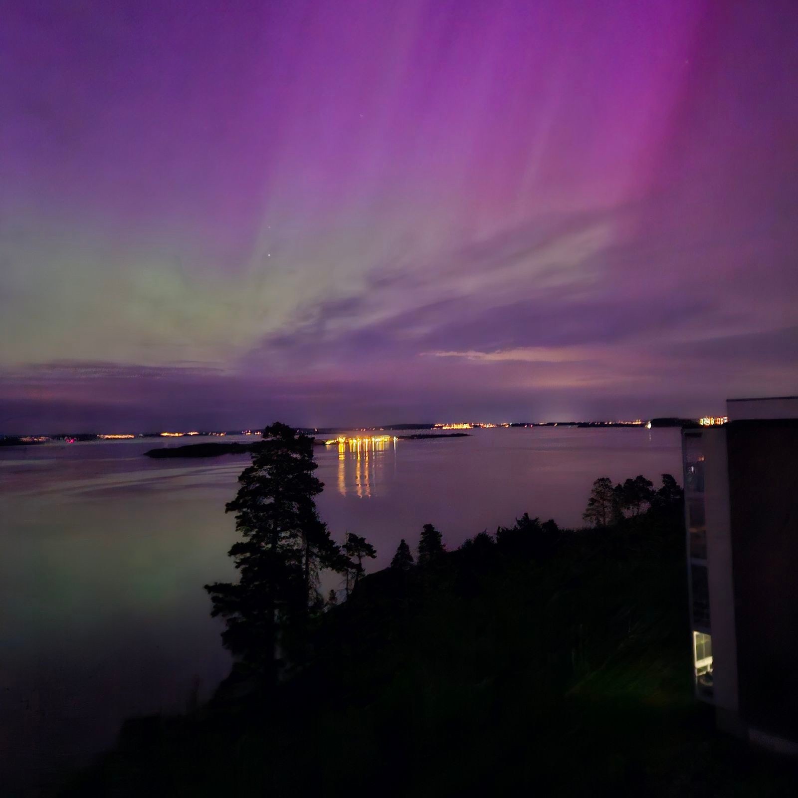 Fin utsikt - her en dag hvor det var nordlys. Galleribilde