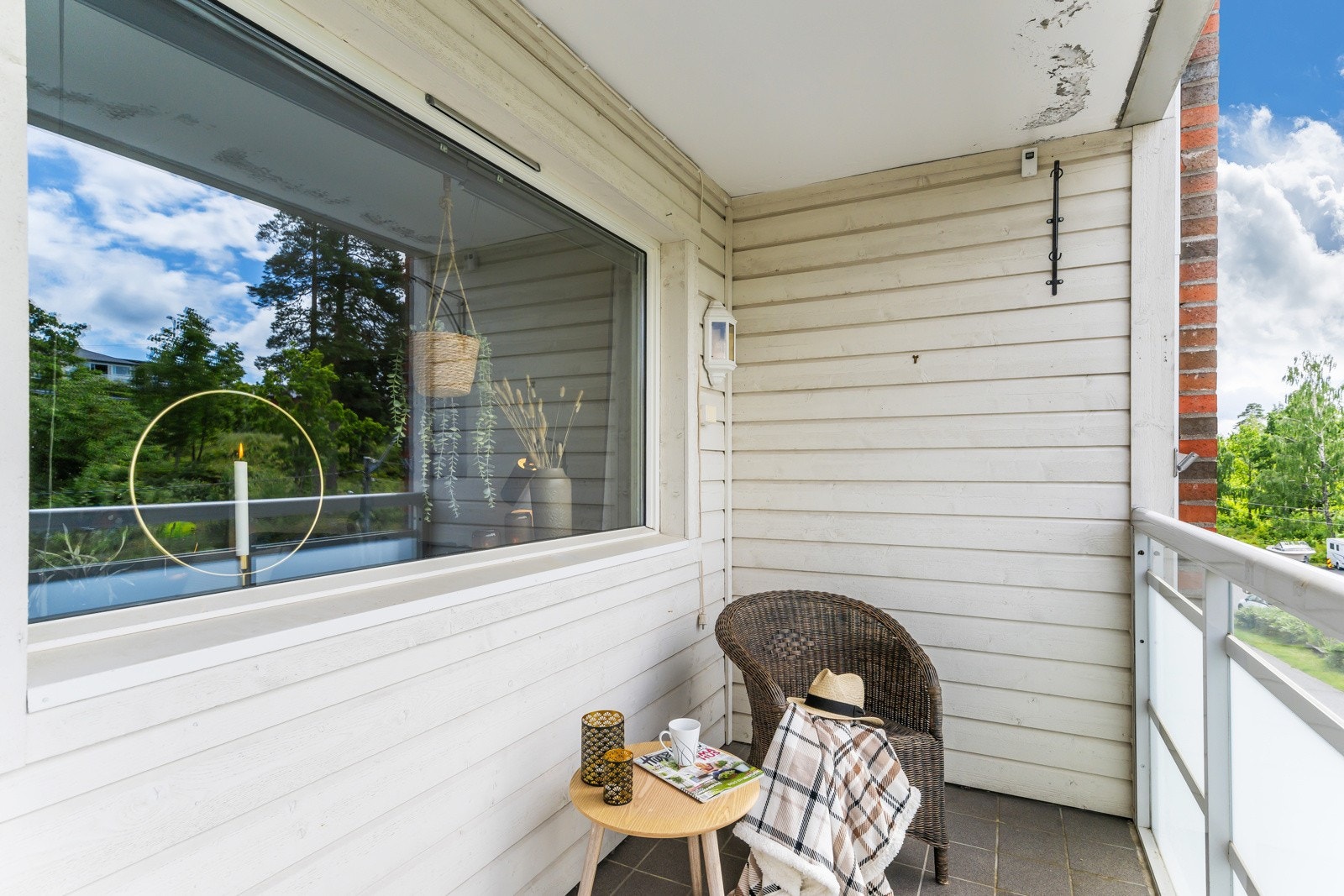 Her ser vi balkongen som ligger mot vest. Galleribilde