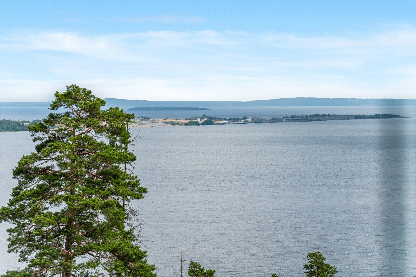 Utsikt mot Langøya. Galleribilde