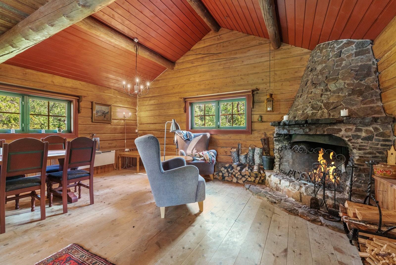 Gruepeisen skaper den rette hyttestemningen Galleribilde