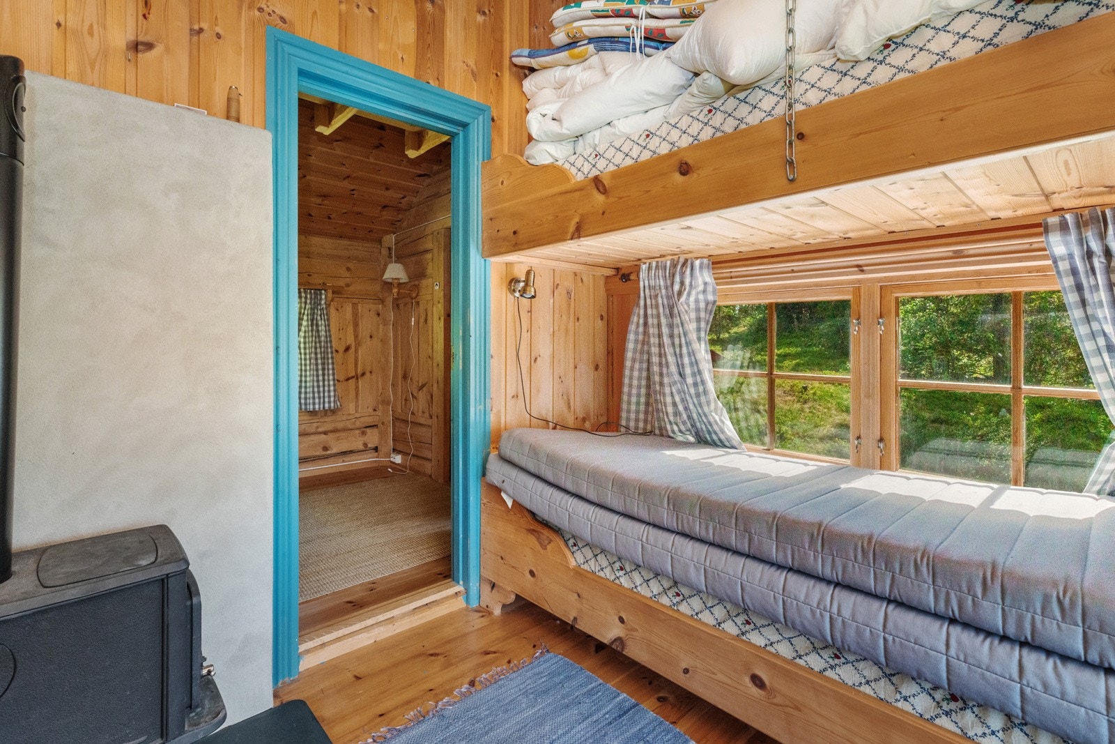 ...og vedovn Galleribilde