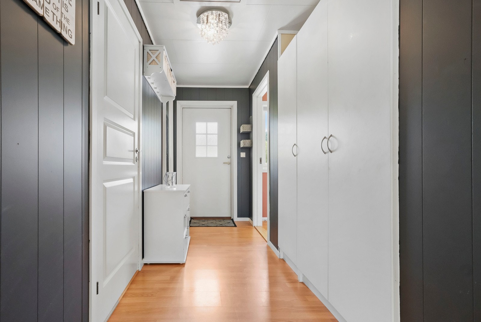 Entre - Velkommen inn! Galleribilde