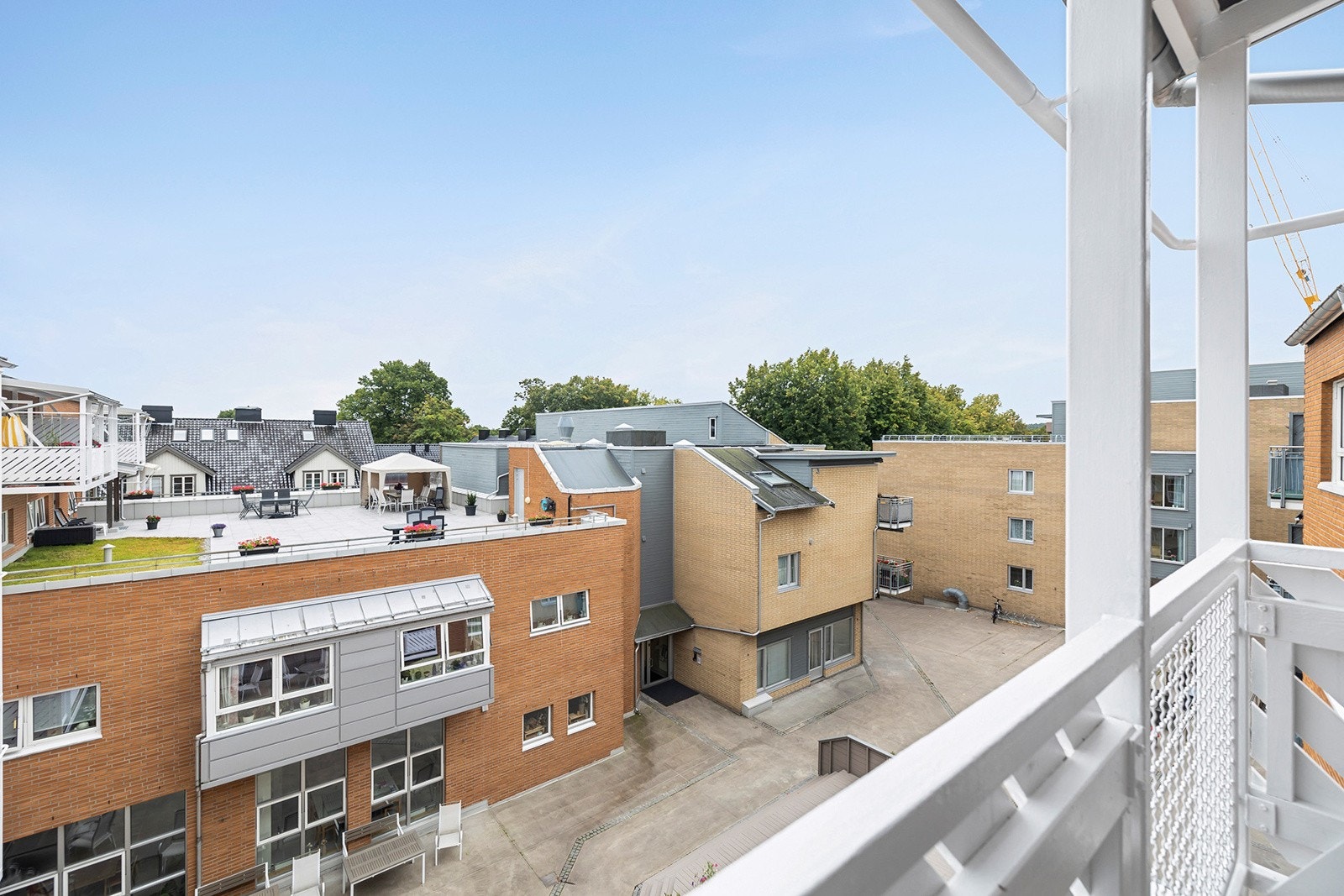 Utsikt fra balkong Galleribilde