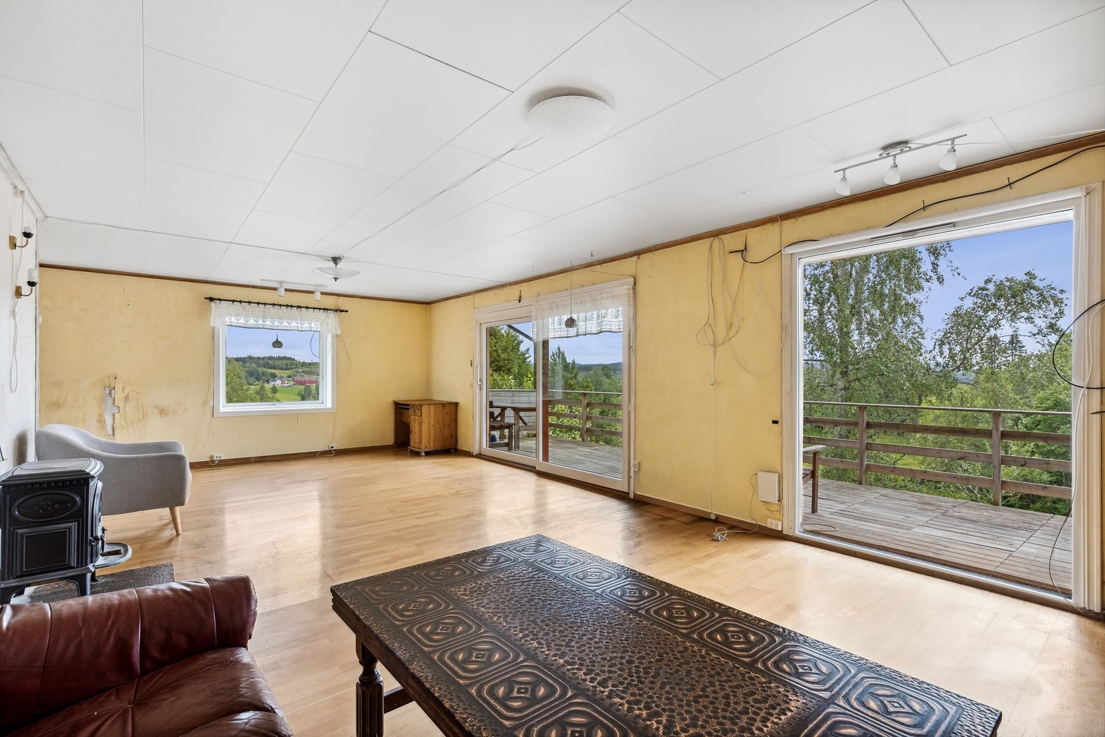 Fra stuen er det utgang til terrasse Galleribilde