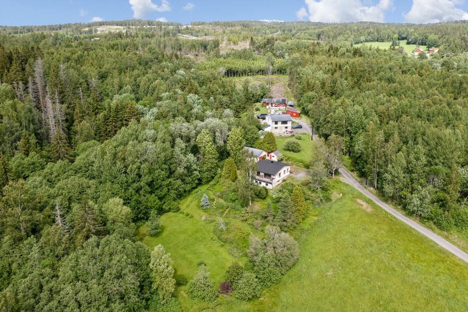 Boligen har marka som nærmeste nabo Galleribilde