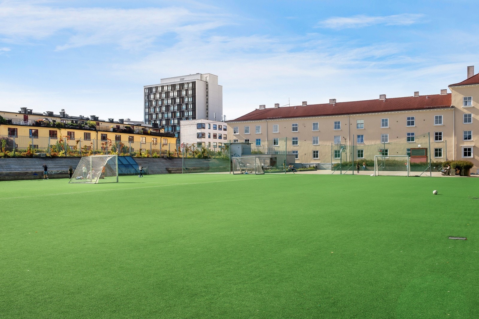 Waldemar Thranes footballbane. Galleribilde