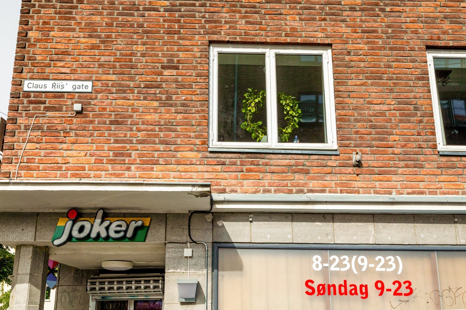 Joker ligger like ved leiligheten, noe som er veldig beleilig i hverdagen! Galleribilde