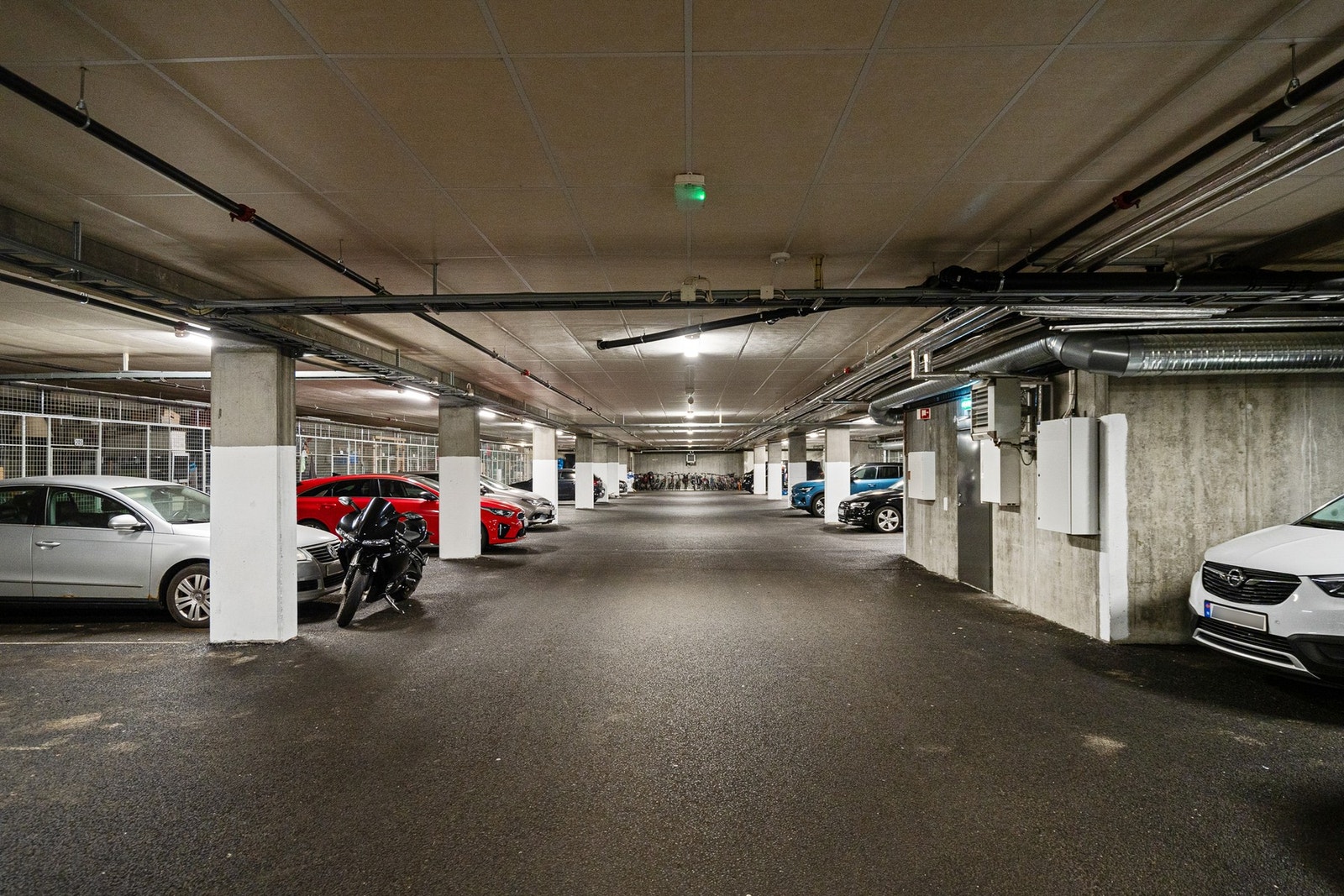 Det medfølger 1 parkeringsplass i felles garasjeanlegg Galleribilde