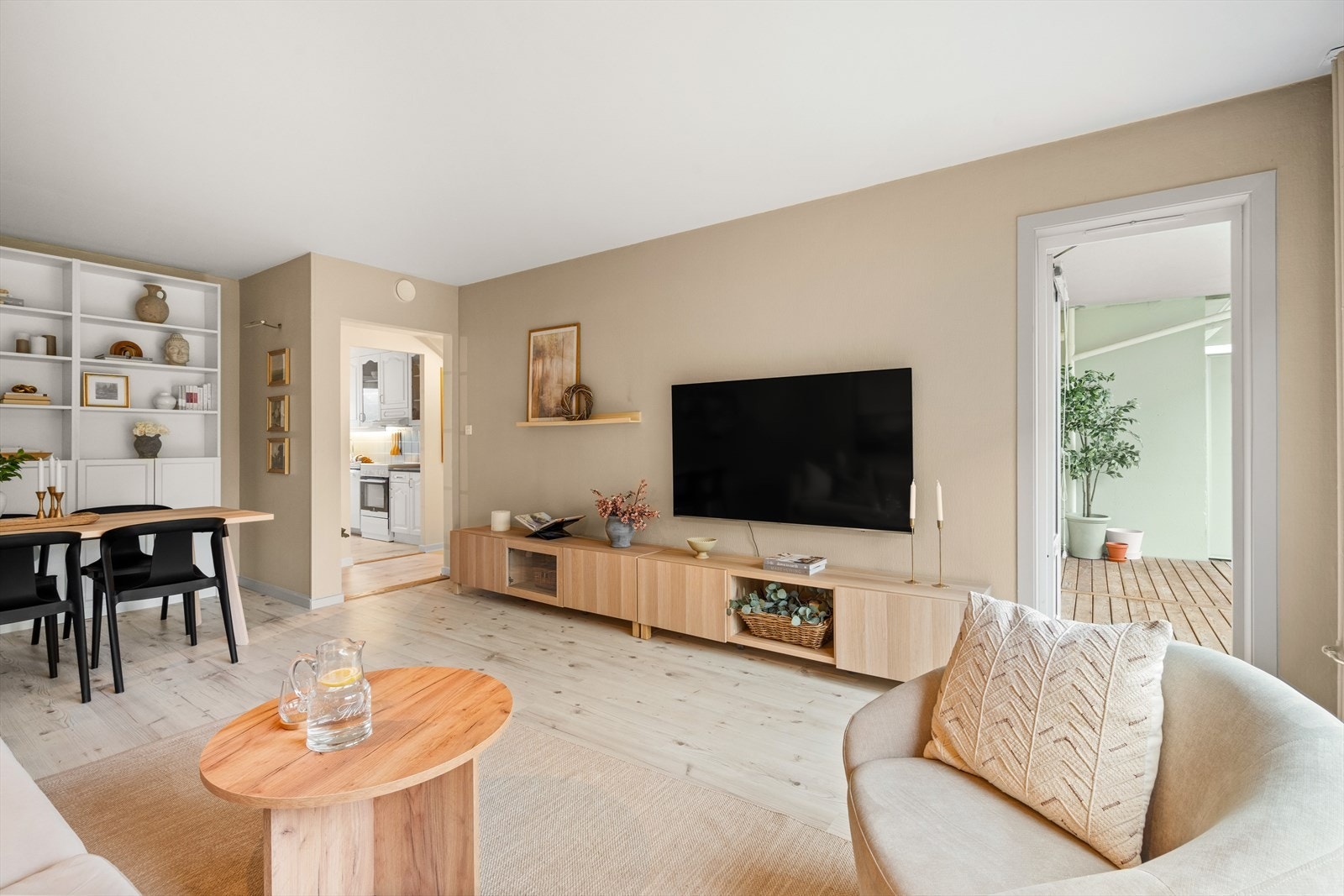 Stuen er målt til 25m² Galleribilde