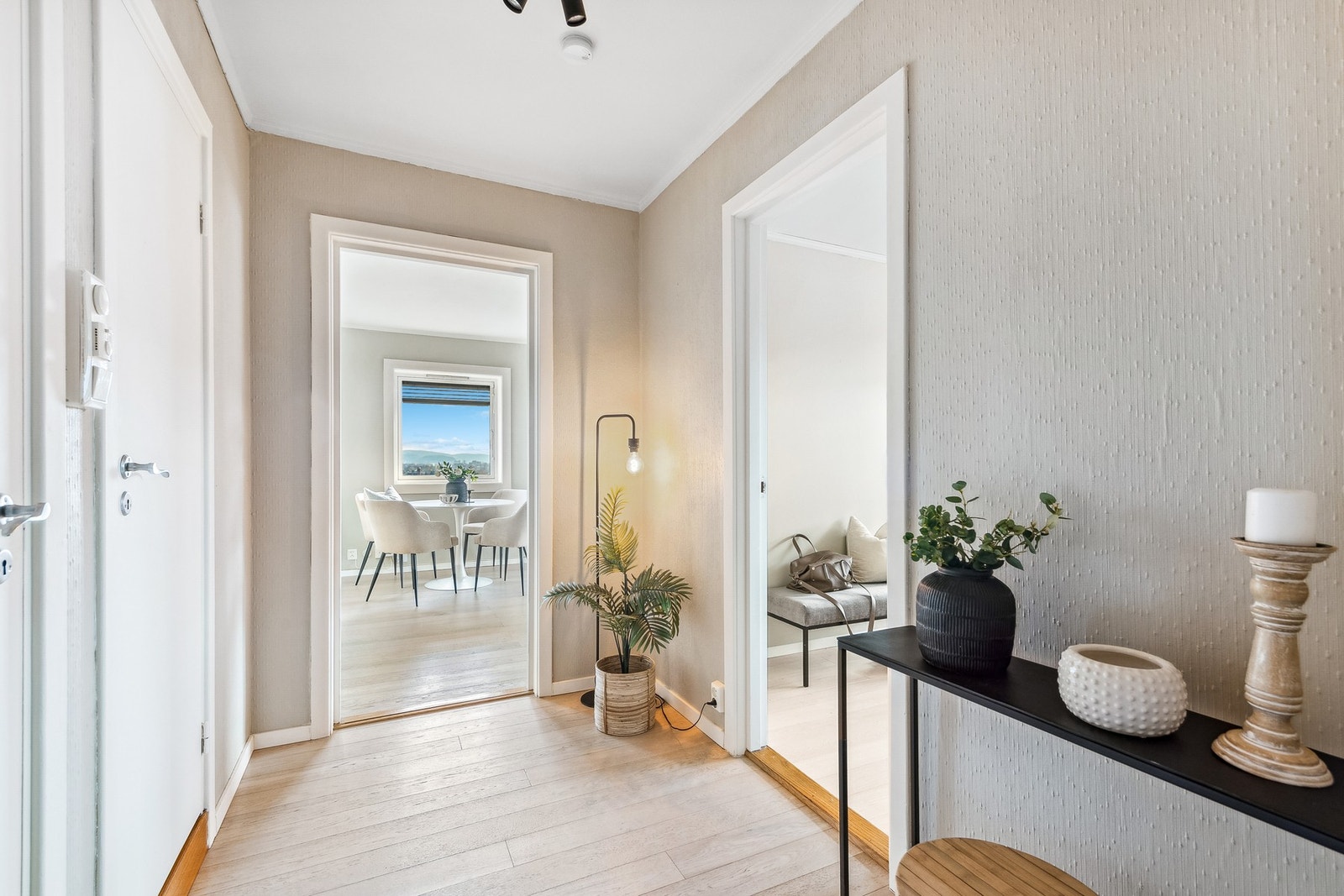 Entré - velkommen inn! Galleribilde