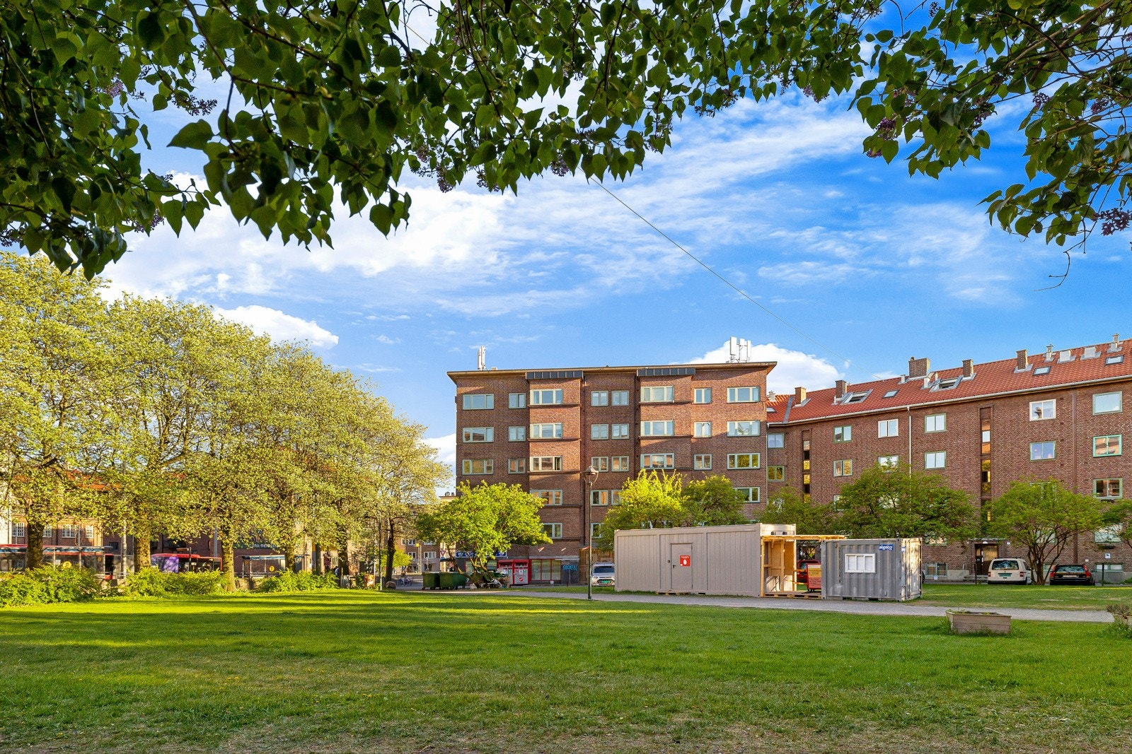 Grønne og fine fellesområder. Galleribilde