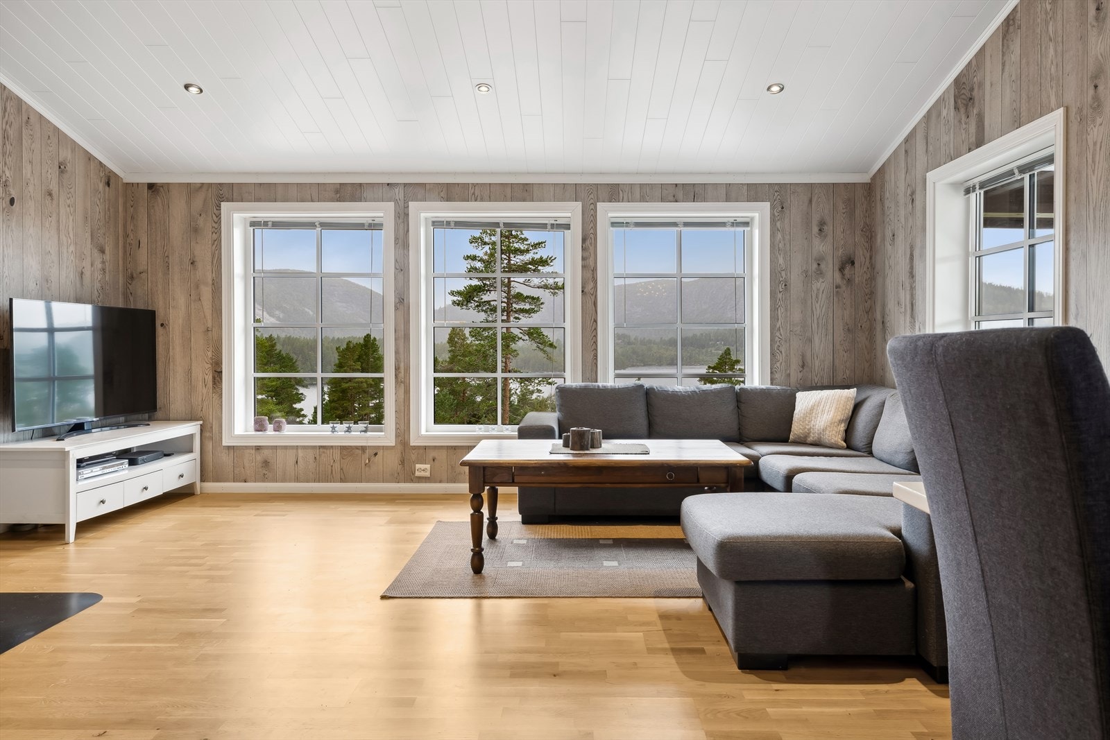 Fra stue er det flott utsikt Galleribilde