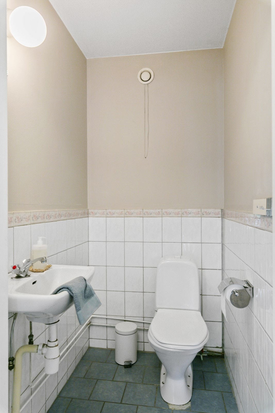 - Separat toalett - Galleribilde