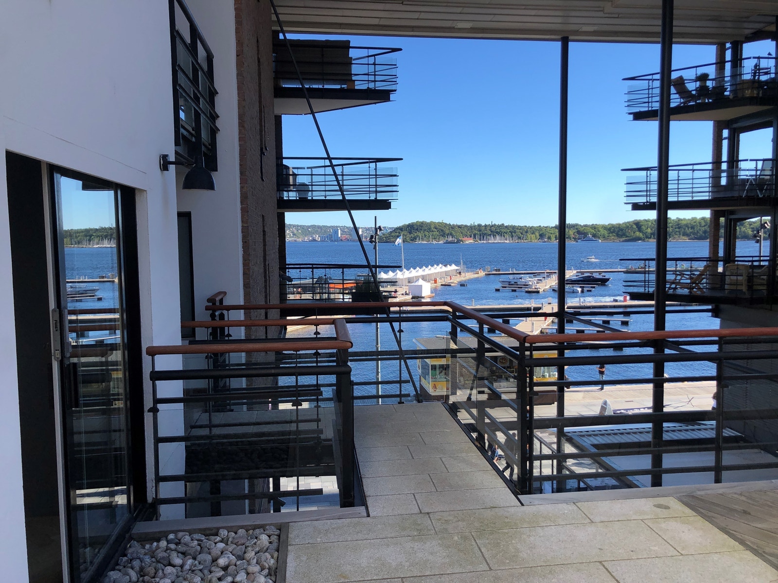 Utsikt fra terrassen Galleribilde