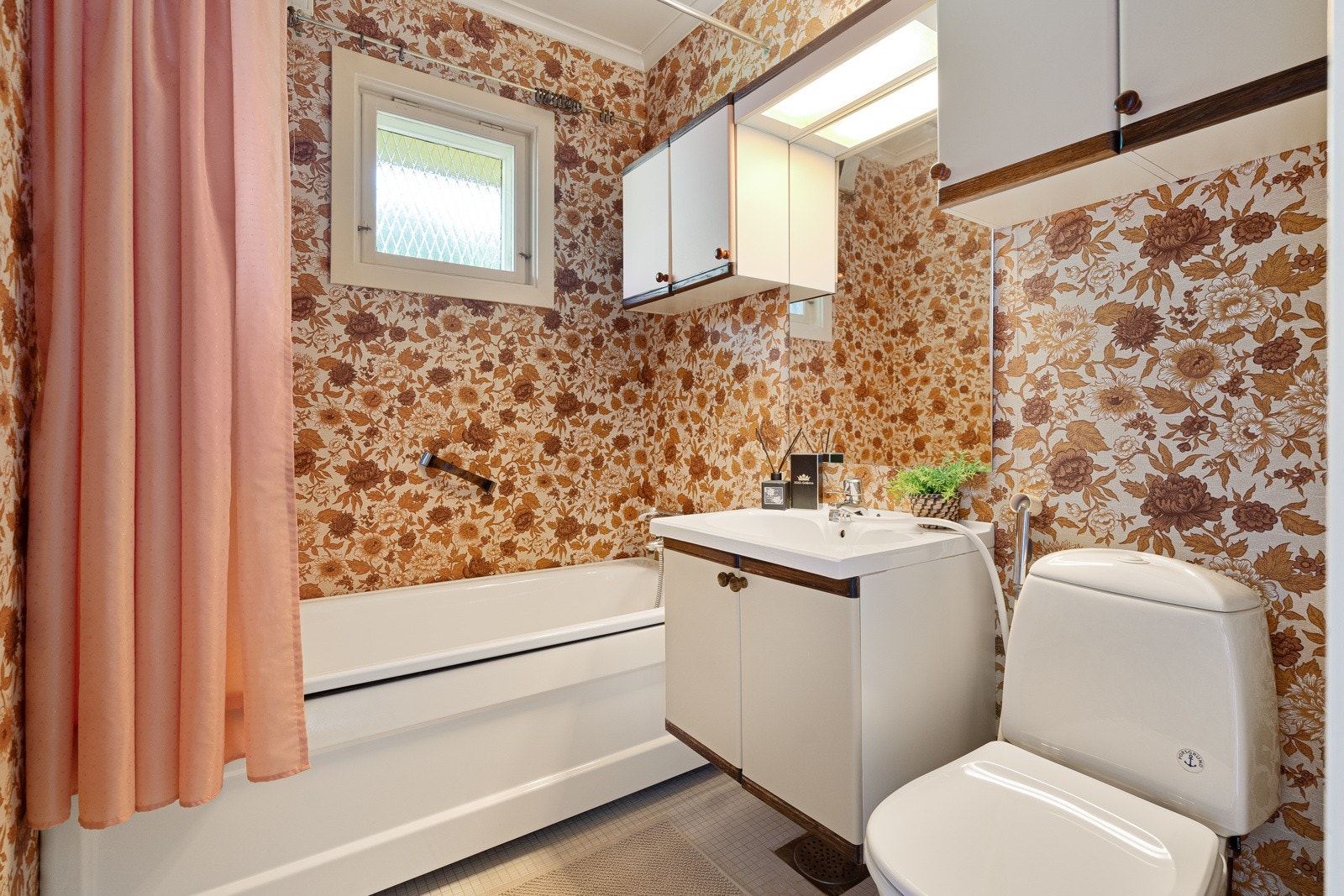 Bad i 1. etasje Galleribilde