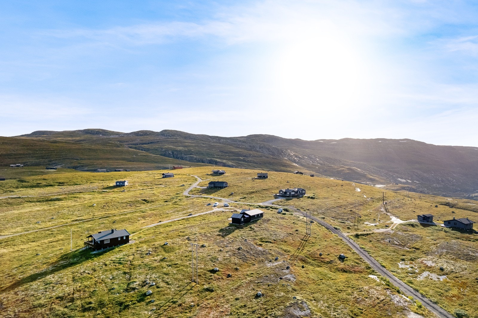 Ein kan også ta sykkelturen i retning Tyinholmen og Eidsbgarden, i hjarte av Jotunheimen. Galleribilde