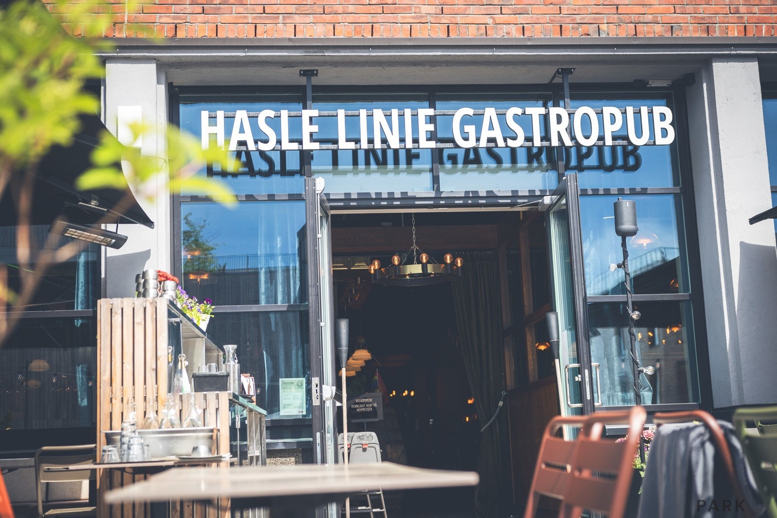 Det er også hyggelige serveringssteder i umiddelbar nærhet Galleribilde