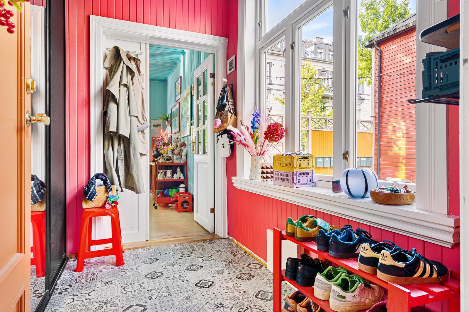 Stor entre på 5,4 kvm. Galleribilde