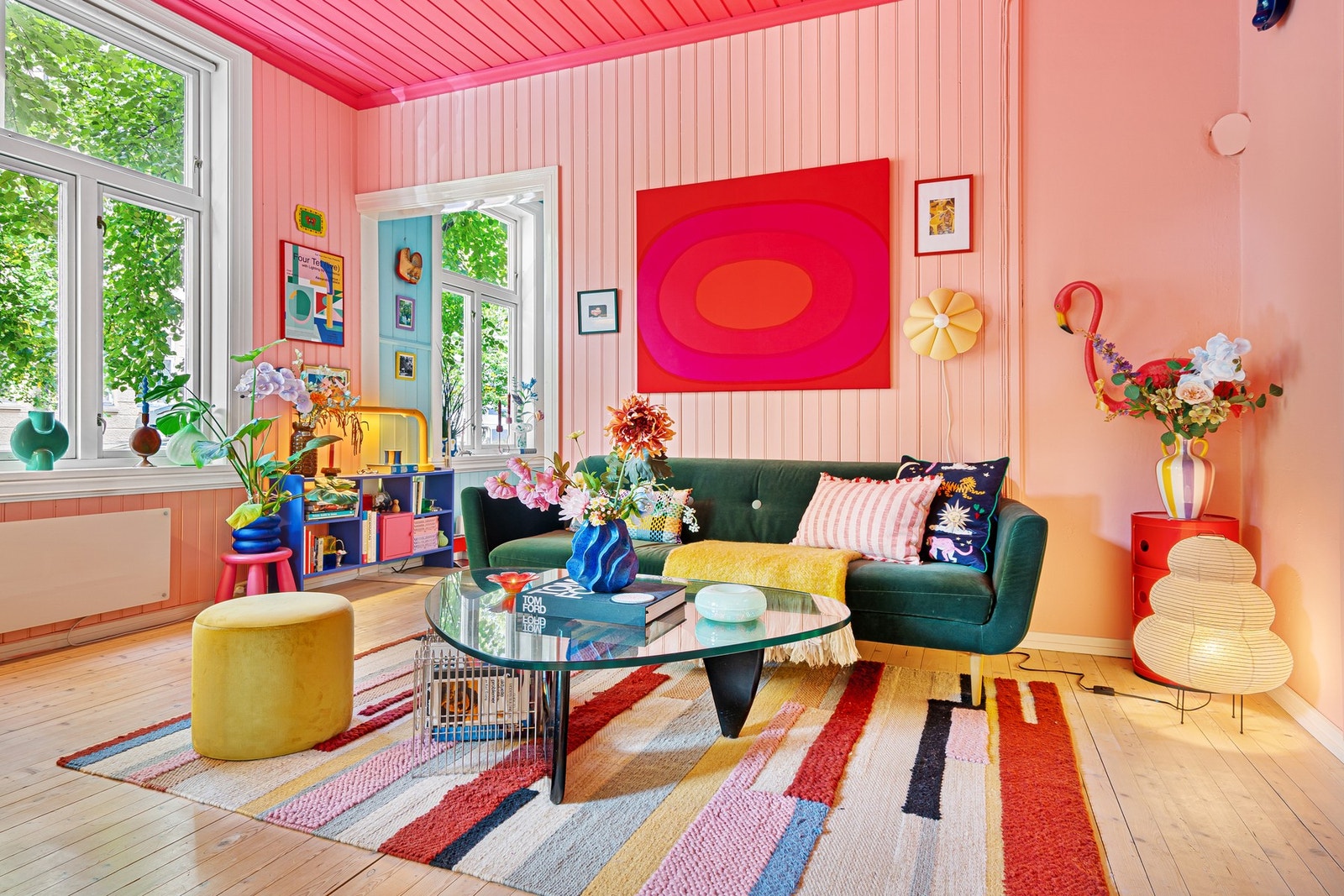 Fargerik og romslig 5-roms selveier på 161 kvm BRA. Galleribilde