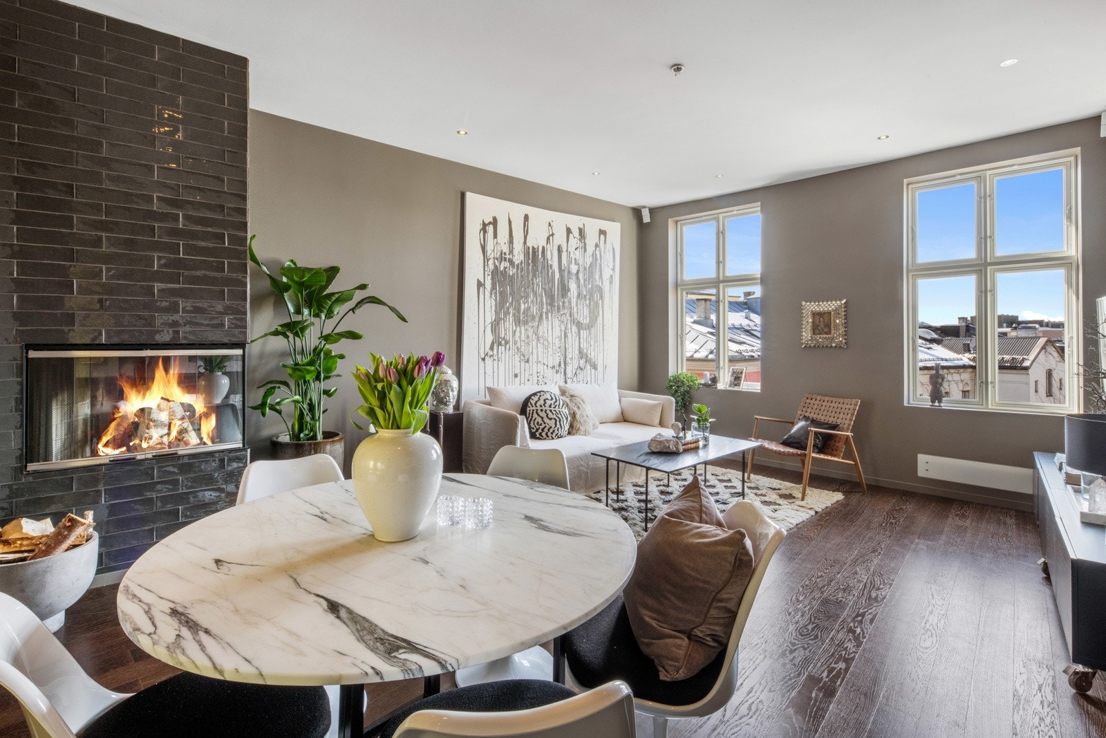 Flott peisovn som er utmerket på sene høst- og vinterkvelder. Galleribilde