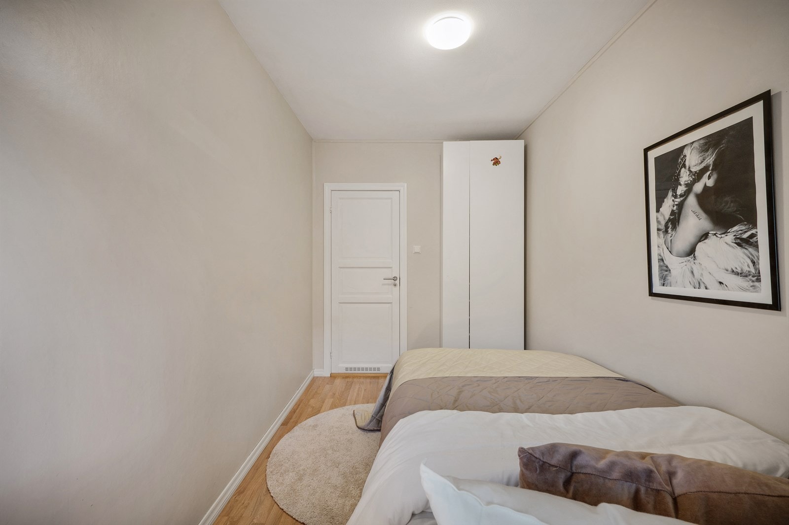 - Rommet passer perfekt som barnerom, gjesterom eller kontor - Galleribilde