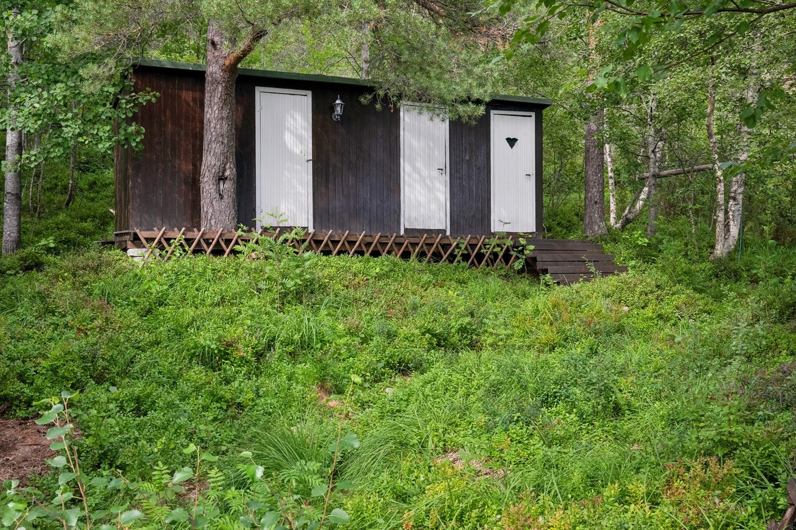 Med utvendig bod og vedbod/utstyrsbod på terrassen får du rikelig med lagringsplass Galleribilde