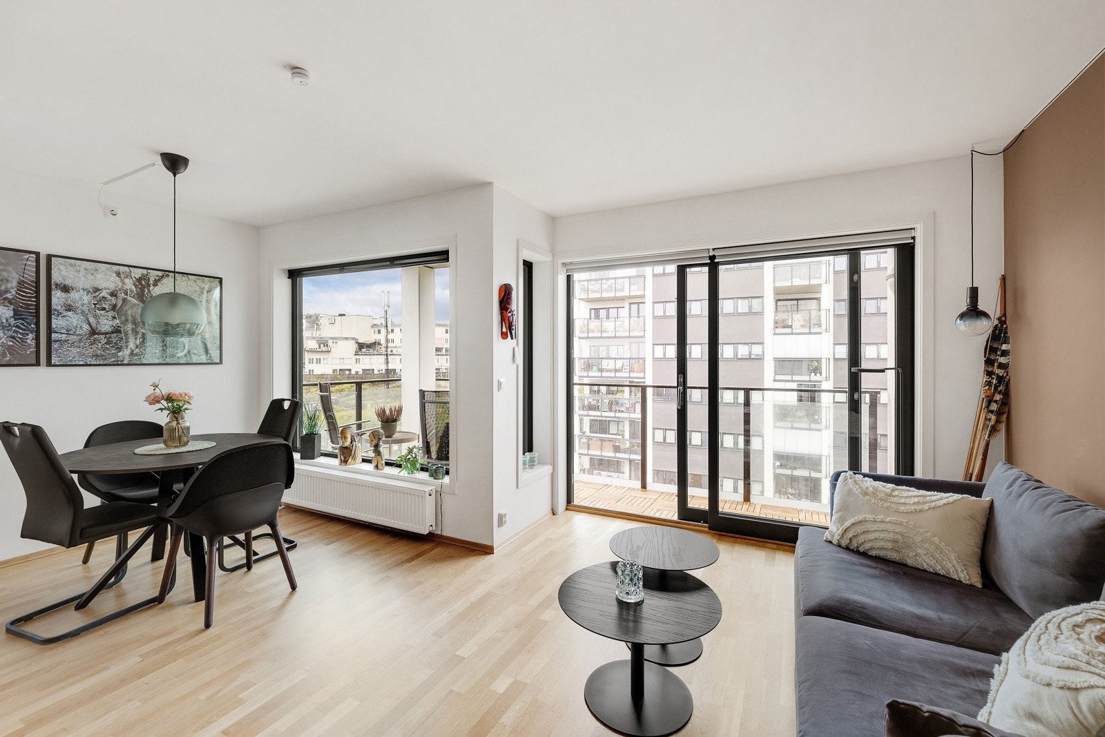 Velkommen til Arnljot Gellines vei 5A - presentert av eiendomsmegler Line Strifeldt Johansson v/EIE eiendomsmegling Ensjø! Galleribilde