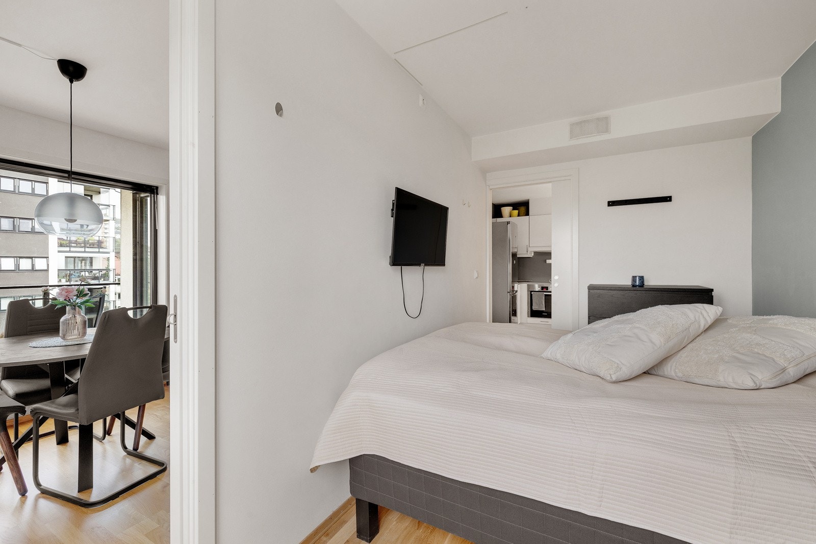 Soverom har direkt tilkomst fra stuen. Galleribilde