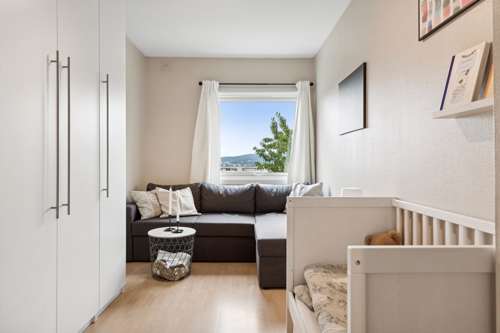 Soverom 2 er i underkant av 10 m². Galleribilde