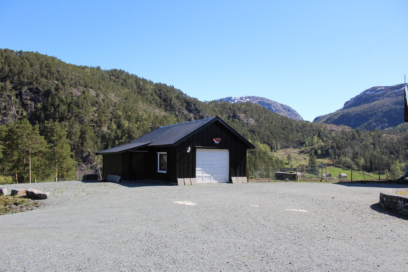 gårdsplass Galleribilde