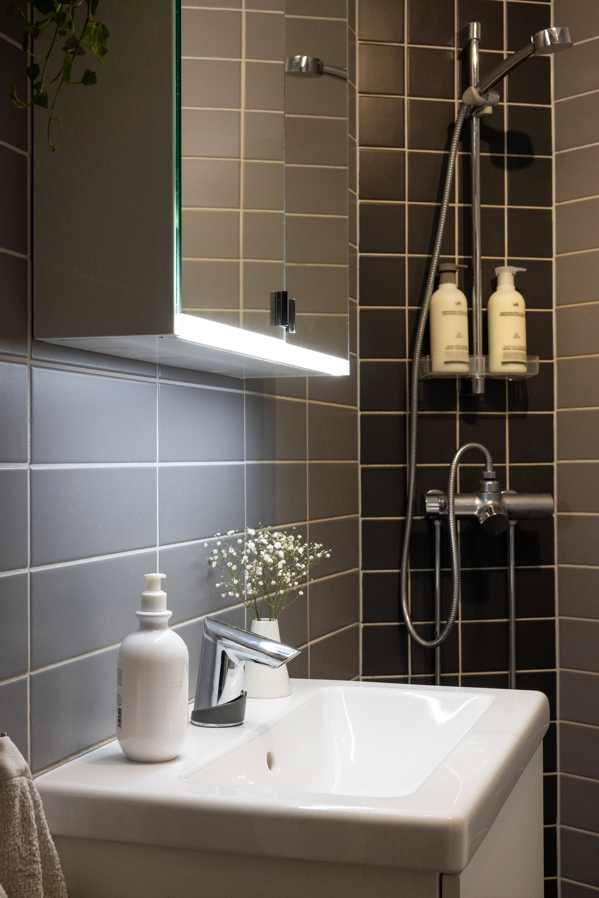 Det er i tillegg opplegg for vaskemaskin på badet. Galleribilde