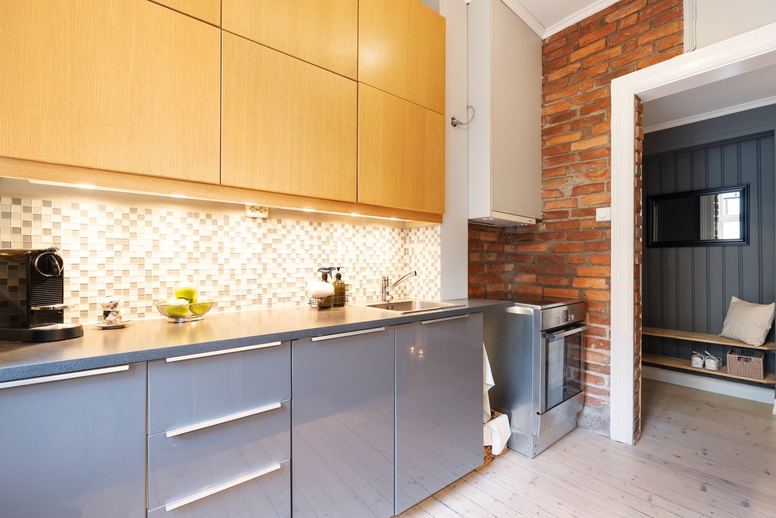 Det er integrert oppvaskmaskin som naturligvis medfølger ved salg. Galleribilde