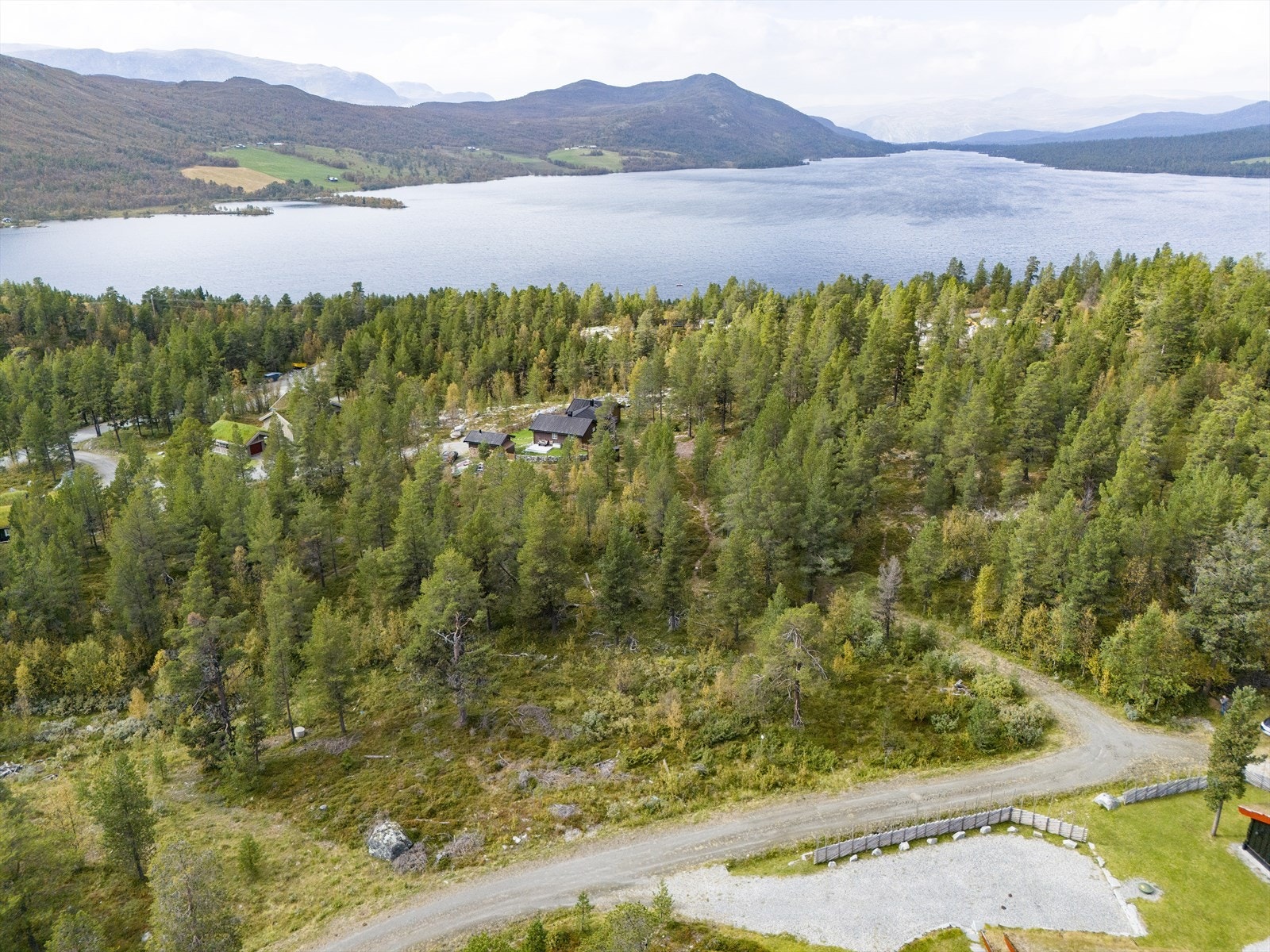 Om sommeren vil det være tilgang til masse flotte turstier i området rund Lemonsjøen, samt fiske -og bademuligheter. Galleribilde