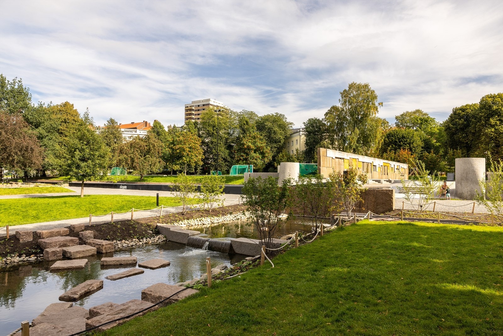 I nærområde har man tilgang på flere hyggelig grøntarealer. Galleribilde