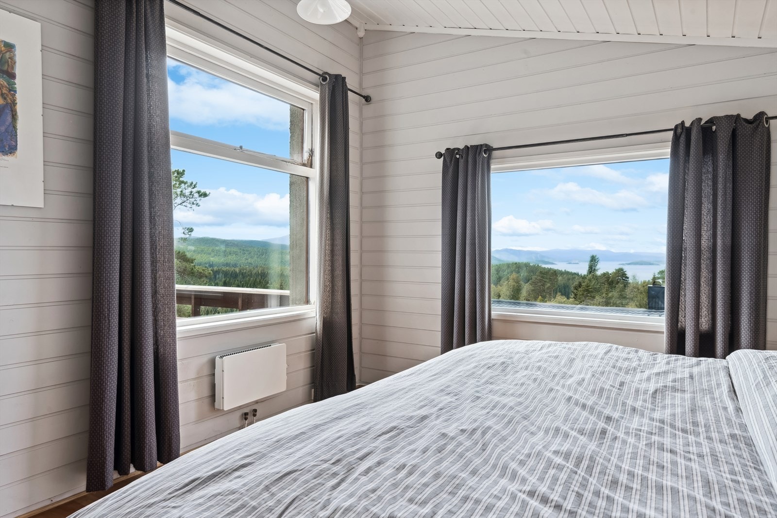 5 stk. soverom i boligen. De er fra ca. 7 kvm opp til 13,5 kvm. Galleribilde