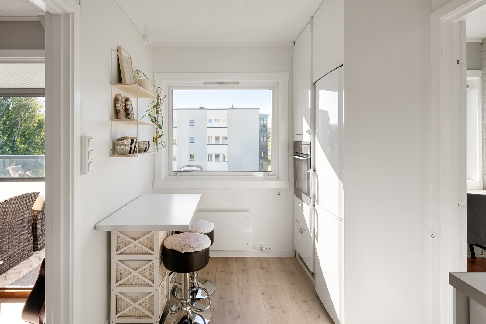 Moderne kjøkkeninnredning fra Epoq. Galleribilde