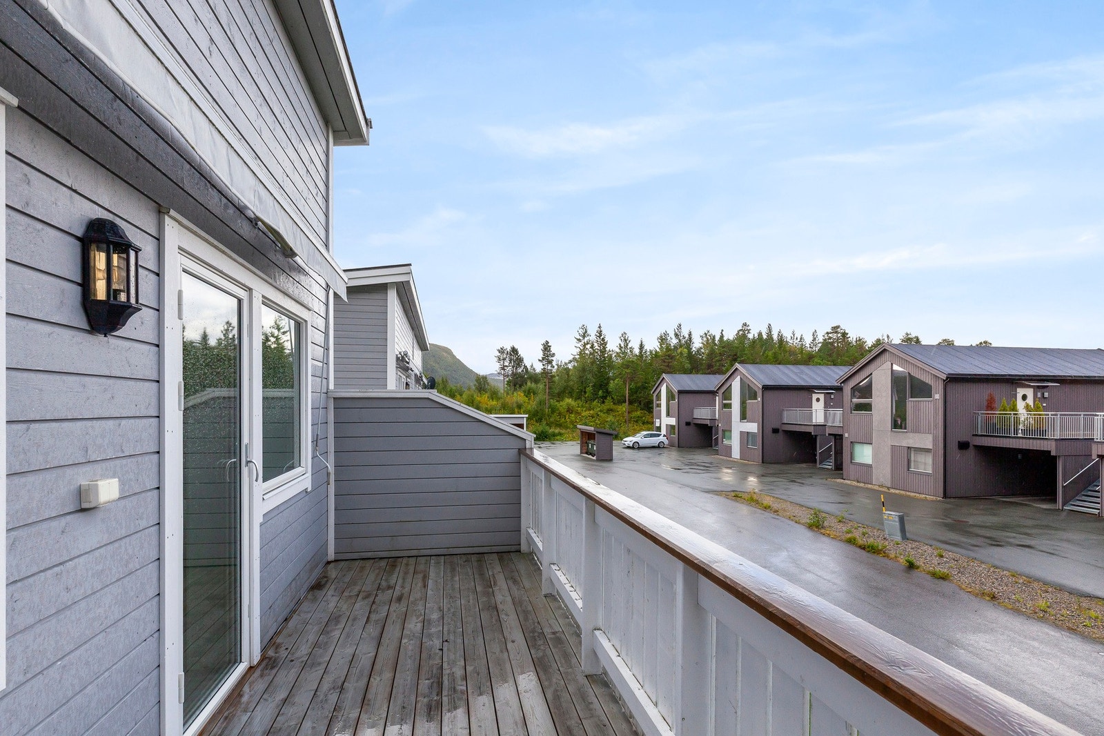 Fra stuen har man utgang til egen balkong Galleribilde