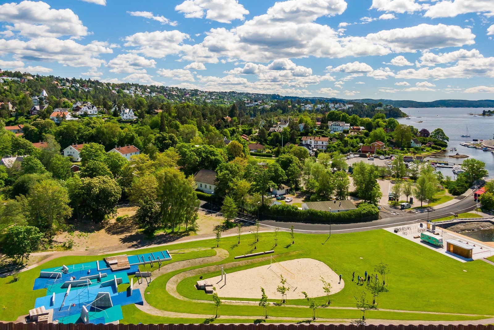 Ta gjerne en sykkeltur til Bekkelagsbadet ved Ormøya Galleribilde
