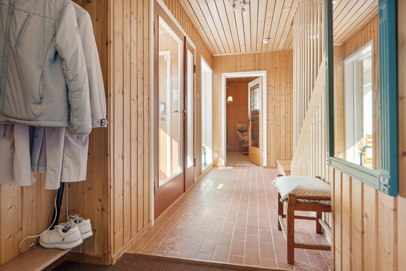 Gang/trapperom Galleribilde